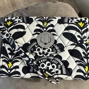 Vera Bradley Black and White Floral Quilted Wristlet